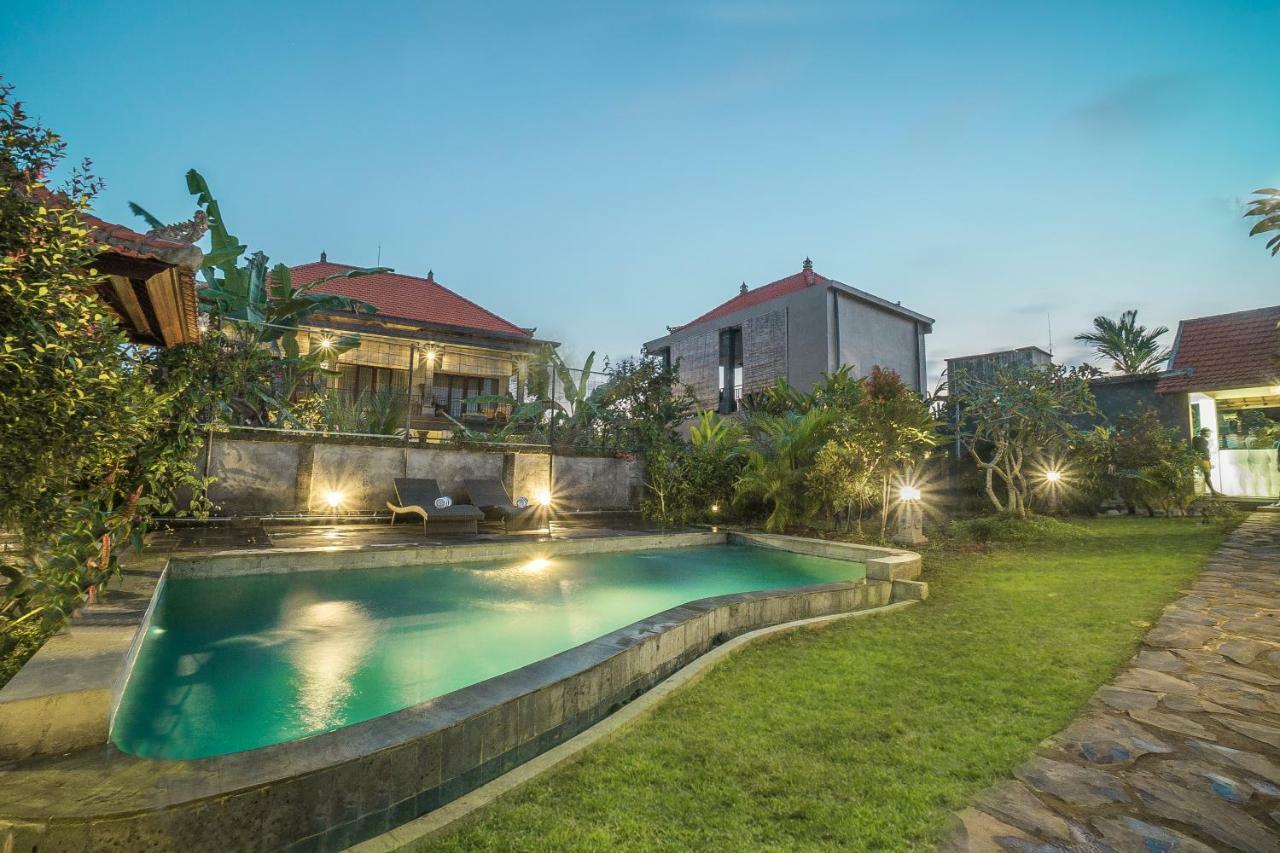 Sriwedari 40 Ubud Buitenkant foto